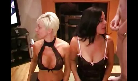 Laihat tytöt menettävät ilmainen porno neitsyytensä
