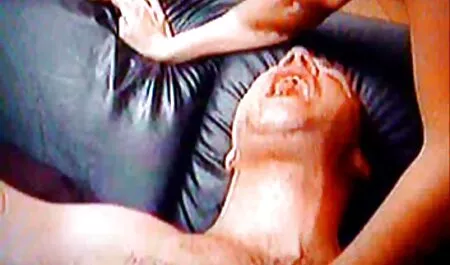 Nuolee ohut pornoa ilmaista pornoa perhonen tissit