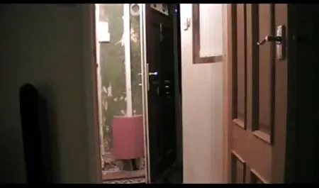 Nassal ilmaista hd pornoa pullossa teen kanssa