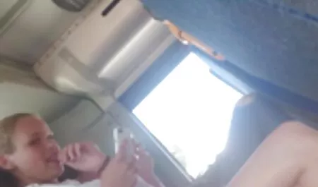 Mehukas suomalaisia pornovideoita tyttö tatuointi, pari jauhe.