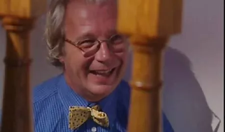 Kalju mies tekee ilmaisia sexi filmejä naisen Cooney ja