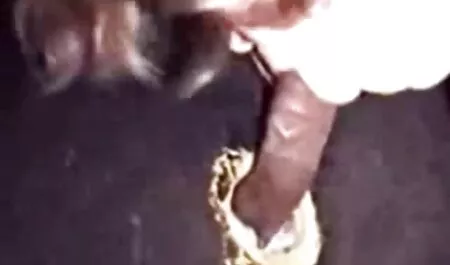 Brunette ilmaiset pornovideot seksiä kalastajan kanssa luonnossa