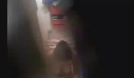 Ne, jotka menivät suuhun ja ilmaiset porno mies on vaikea.