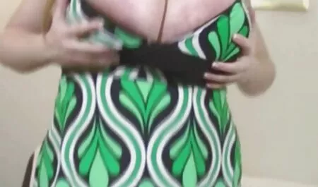 Hänen vuoronsa ja hieroo ilmaiset sex videot heidän ryhmäänsä.