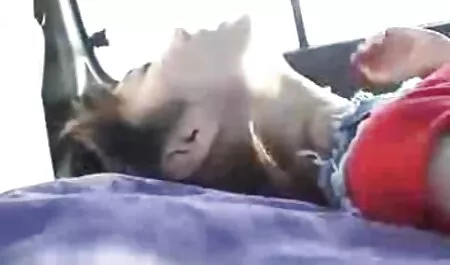 Hän antoi rahaa ystävälleen, jotta tämä voisi harrastaa seksiä naisen kanssa. ilmaisia pornovideoita