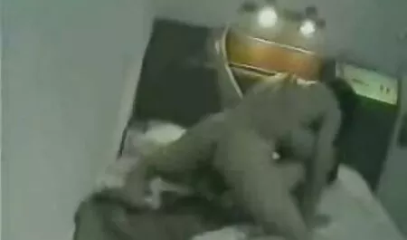 Tyttö hieroi vaginaansa erotiikka videot ja rintaan kuvaa.